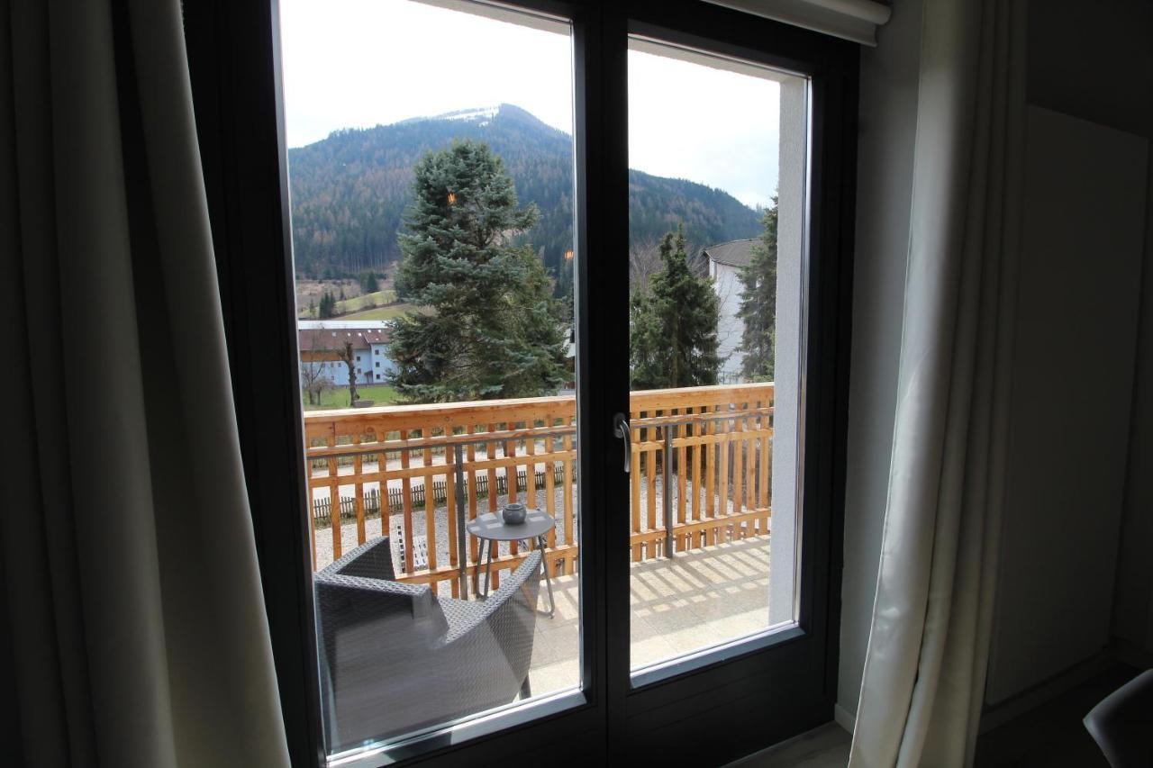 Rmg Roses Apartments Bad Kleinkirchheim Bagian luar foto